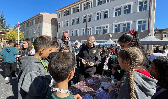 Karaman'da Filistin'e destek için hayır panayırı ve resim sergisi düzenlendi