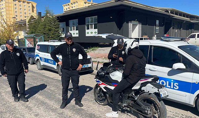 Karaman'da okul çevrelerinde denetimler sürüyor