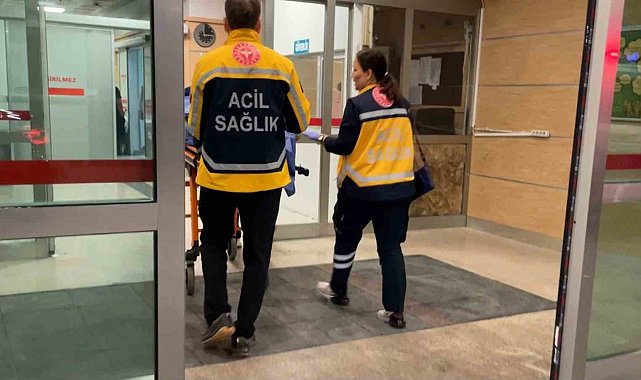 Karaman'da parkta bıçaklı kavga: 1 yaralı