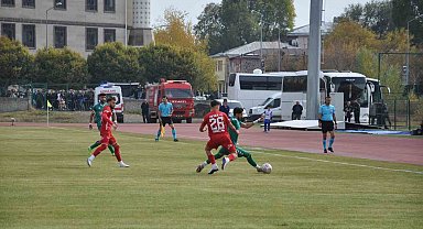 Kars 36 Spor, Antalyaspor'a 2-0 yenilerek kupaya veda etti