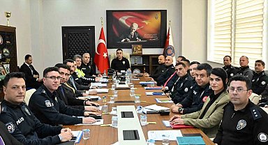 Kars'ta eğitim-öğretim yılı güvenlik toplantısı