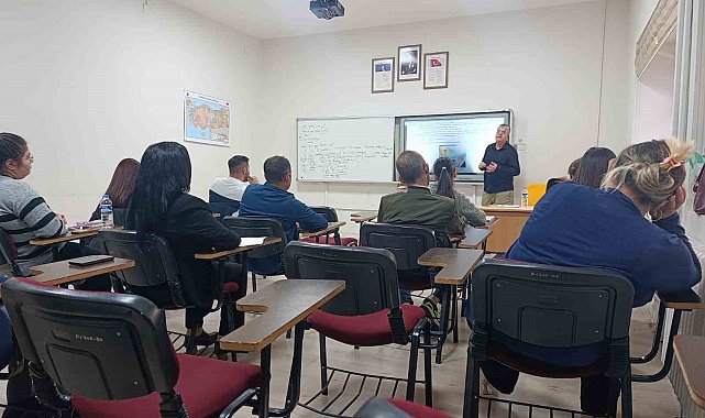 Kars'ta emlak sektörüne yeni uzmanlar yetiştiriliyor