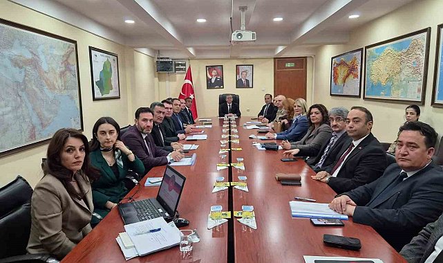 Kars'ta kadına yönelik şiddetle mücadele masaya yatırıldı