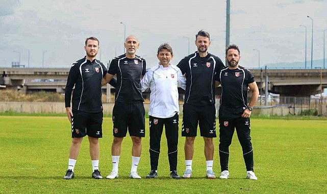 Karşıyaka'da Zafer Uysal'ın ekibi belli oldu