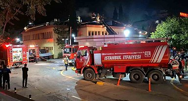 Kartal'da hastanenin çatısında çıkan yangın söndürüldü
