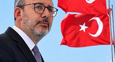 Kasapoğlu: "Cumhuriyet mirasımız, demokrasi nefesimiz, gençlik ise ikinci asırdaki ufkumuzdur"
