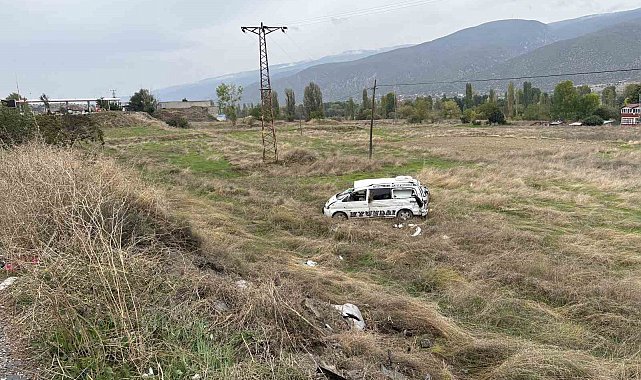 Kastamonu'da aynı kavşaktaki iki trafik kazasında 3 kişi yaralandı