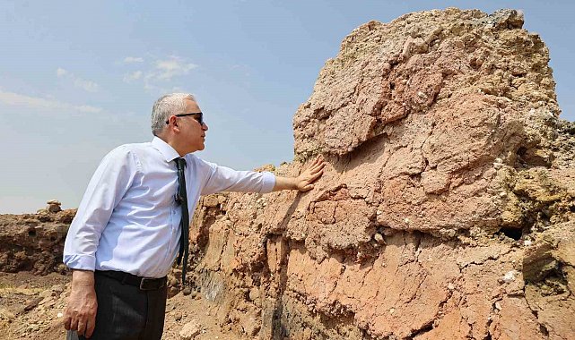 Kayalıpınar'da 3 bin 400 yıllık kraliyet arşivi gün yüzüne çıkarıldı