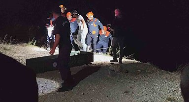 Kayıp olarak aranan çiftin otomobili uçurumda bulundu: 1 ölü, 1 yaralı