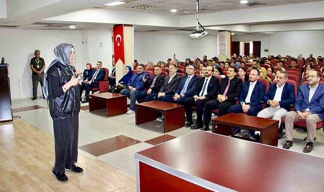 Kayseri Devlet Hastanesi'nde 'Evlilik Ehliyeti' konulu program düzenlendi