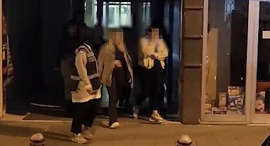 Kayseri'de masaj salonlarına fuhuş operasyonu: 10 tutuklama