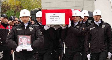 Kazada şehit düşen polis memuru için uğurlama töreni düzenlendi