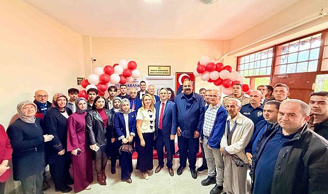 Kemaliye'de Spor ve Aktivite Merkezi hizmete açıldı