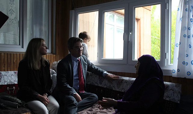 Kemaliye'de Yaşlılar Haftası kapsamında hane ziyaretleri gerçekleştirildi