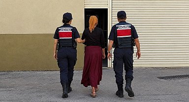 Kesinleşmiş 15 yıl cezayla aranan hırsızlık şüphelisi yakalandı