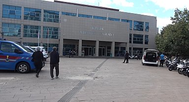 Kilis'te 17 yıl önceki cinayet davasında duruşma ertelendi