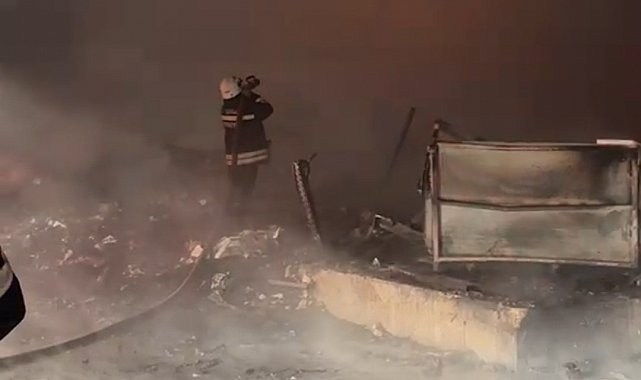 Kırklareli'de ilaç fabrikasında çıkan yangın uzun uğraşlar sonucu söndürüldü