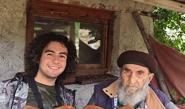 Kızılcahamam'da 60 yıllık gelenek: 93 yaşındaki Hacı Mehmet Özen, yaptığı bastonları ücretsiz hediye ediyor