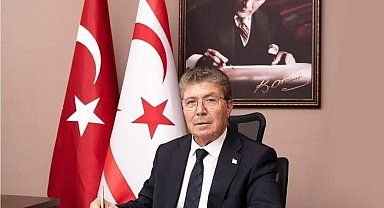 KKTC Başbakanı Üstel: "2027 yılında KKTC vatandaşı öğrencilerimizin üniversite harçlarının tamamını devlet olarak karşılayacağız"