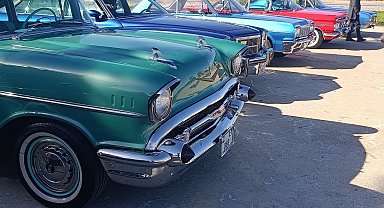 Klasik otomobiller Beyşehir Gölü'nü turladı