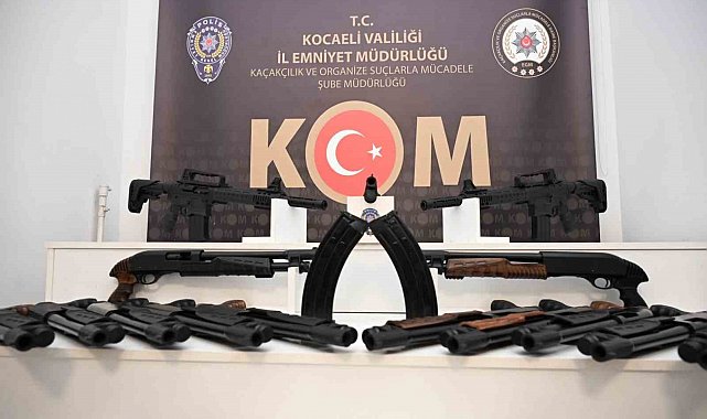 Kocaeli'de 25 yivsiz av tüfeği ele geçirildi