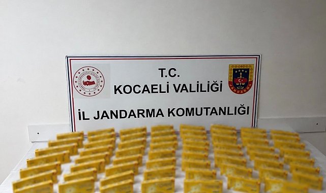 Kocaeli'de 920 bin liralık 2 bin 830 paket kaçak ürün yakalandı
