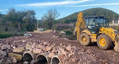 Kocaeli'de selin izleri 800 personel ve 345 araçla siliniyor