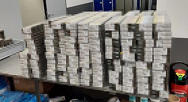 Köln Havalimanı'nda 12 valizde 57 bin paket kaçak sigara ele geçirildi