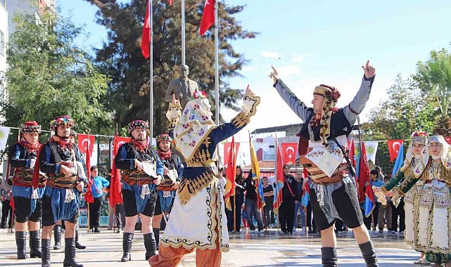 Köşk'te 29 Ekim Cumhuriyet Bayramı'nın 103.yılı coşkusu yaşandı