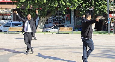 Köşk'te Muhtarlar zeybek oyanayıp günlerini kutladı