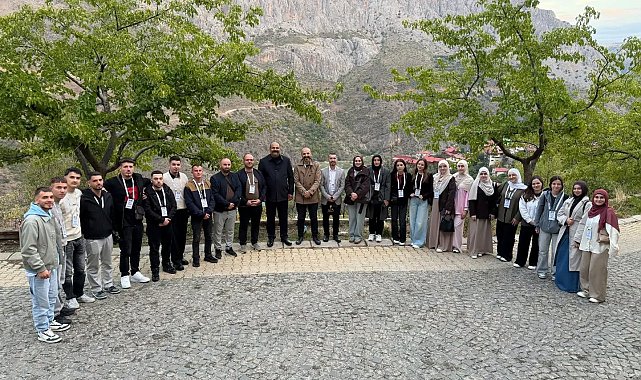 Kosovalı gençler Kemaliye'de ağırlandı