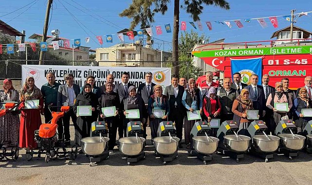 Kozan'da 27 kadına 840 bin liralık makine desteği