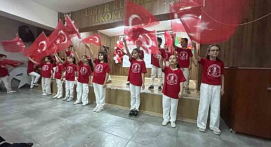 Kültür Kurumu İlkokulu'nda Cumhuriyet coşkusu