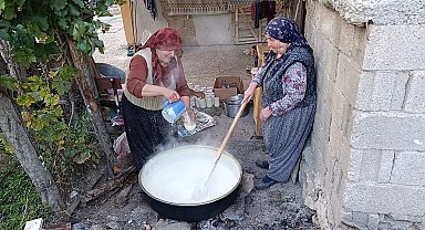 Kurutma tarhananın yerini alan şişe tarhanalar, kadınları iş yükü ve zaman kaybından kurtarıyor