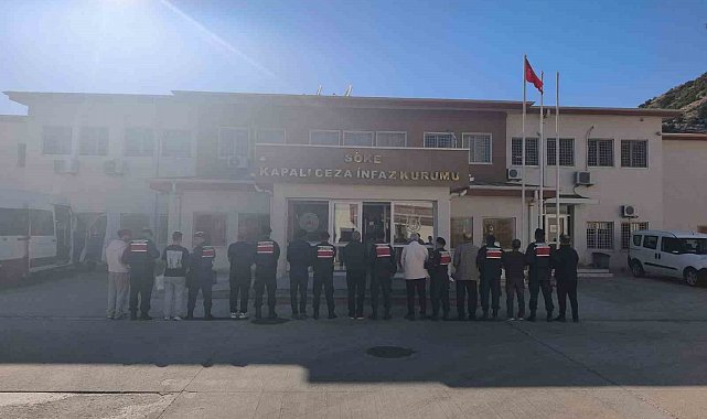 Kuşadası'nda 11 firari hükümlü yakalandı
