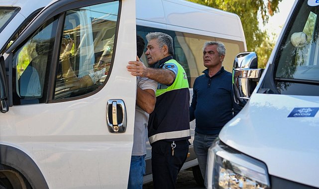 Kuşadası'nda okul servisleri denetlendi