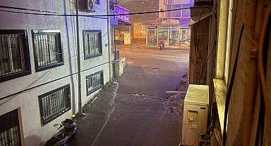 Kuşadası'nda sağanak yağış gece etkili oldu