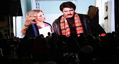 Kütahya'da açık hava sineması keyfi