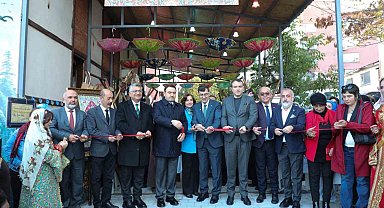 Kütahya'da Sanat Sokağı törenle açıldı