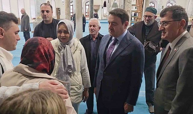 Kütahya'nın duayen çini sanatçısı Hamza Üstünkaya vefatının birinci yılında dualarla anıldı
