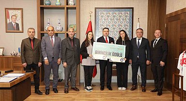 Kütahyalı öğrenciler 362 proje arasından Türkiye birincisi oldu