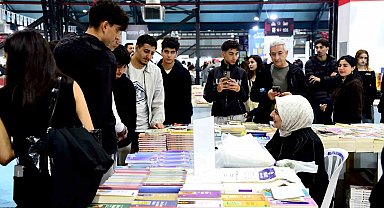 Malatya Kitap Fuarı kitapseverlerin akınına uğradı