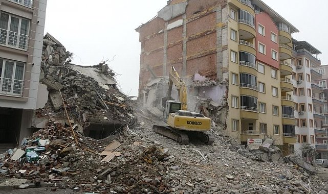 Malatya merkezli 7 ilde yıkım operasyonu: 26 gözaltı