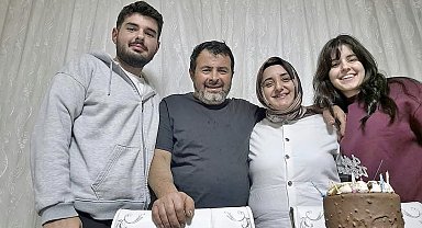 Maltepe'de enkaz altında hayatını kaybeden kardeşler gözyaşlarıyla uğurlanıyor