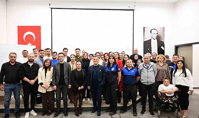 Manisa Büyükşehir personeline disleksi eğitimi