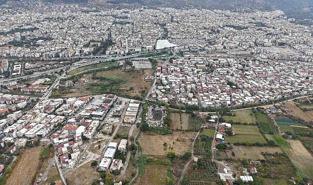 Manisa'da bir mahallenin daha su sorunu tarih oluyor