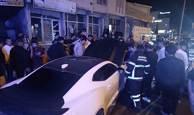 Mardin'in 2 ilçesinde meydana gelen trafik kazalarında 4 kişi yaralandı