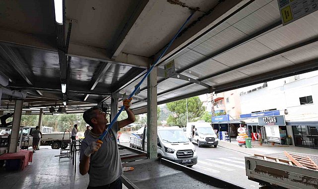 Marmaris Kapalı Pazaryerinde yenileme çalışması tamamlandı