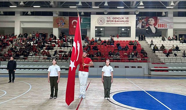 Marmaris'te Cumhuriyet'in 103. yılı coşkusu