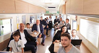 Mavi Nefes Eğitim Otobüsü heyecanı Ayvalık'ta devam ediyor